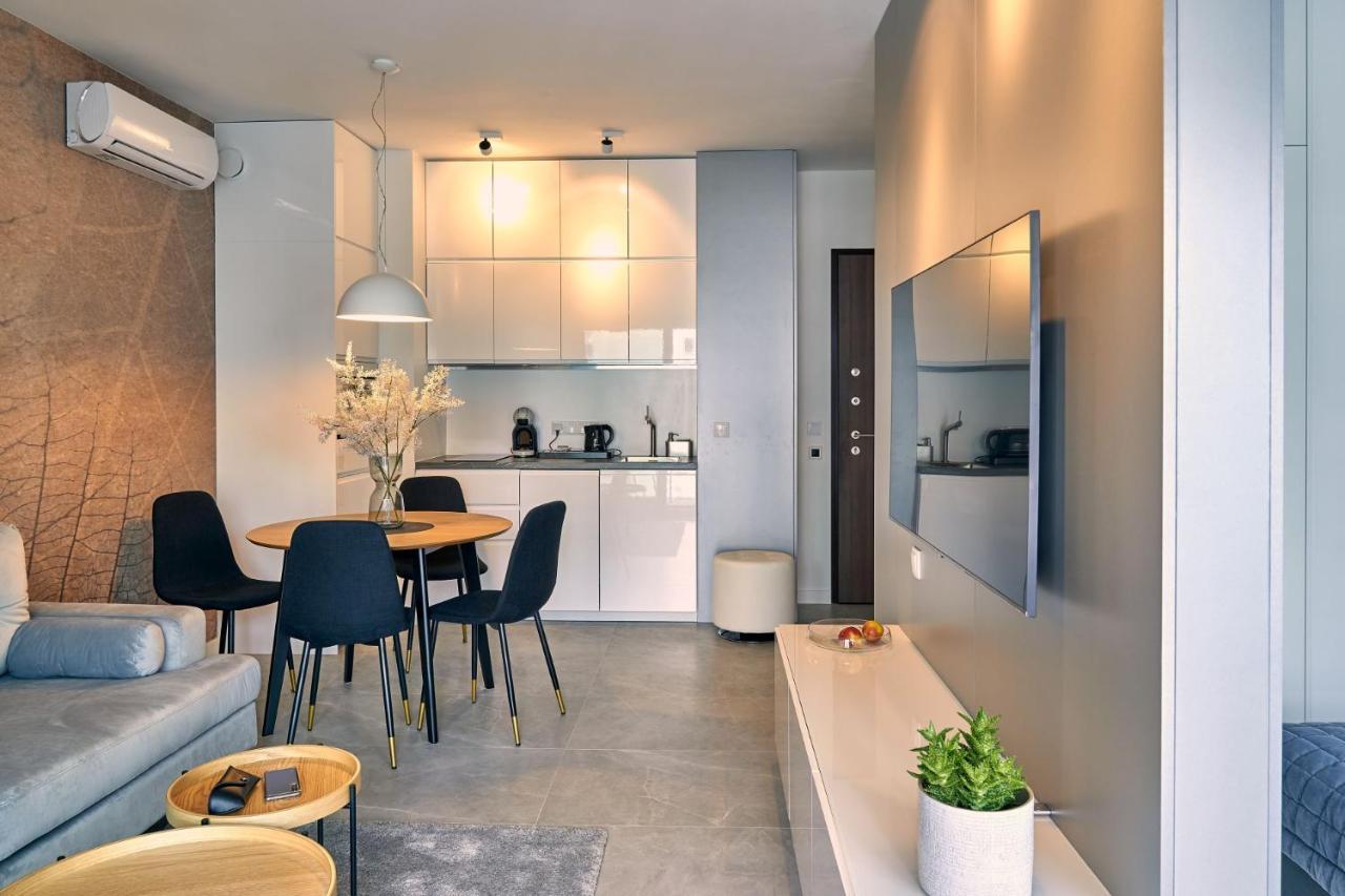 Mennica Residence Deluxe 华沙 外观 照片