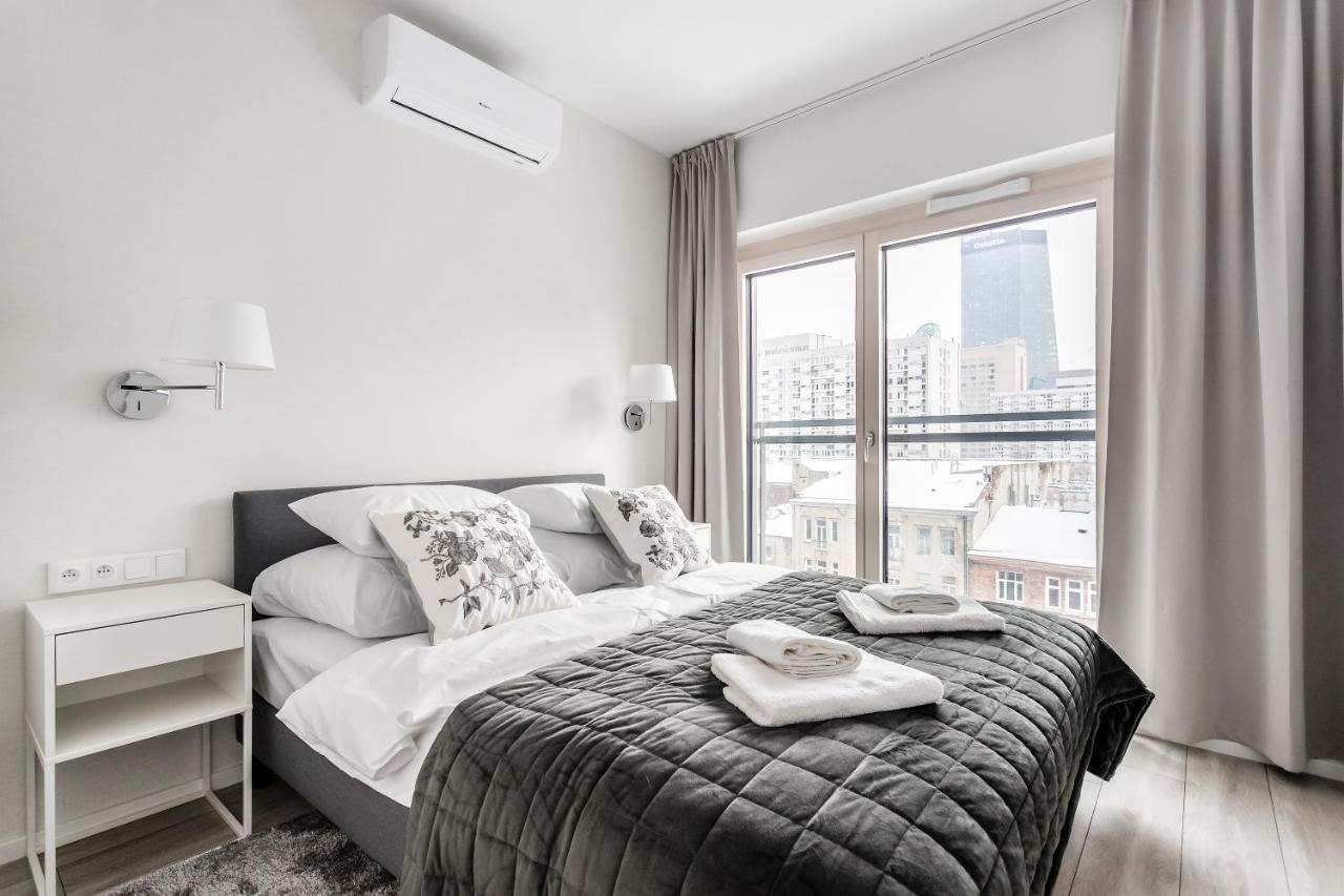 Mennica Residence Deluxe 华沙 外观 照片