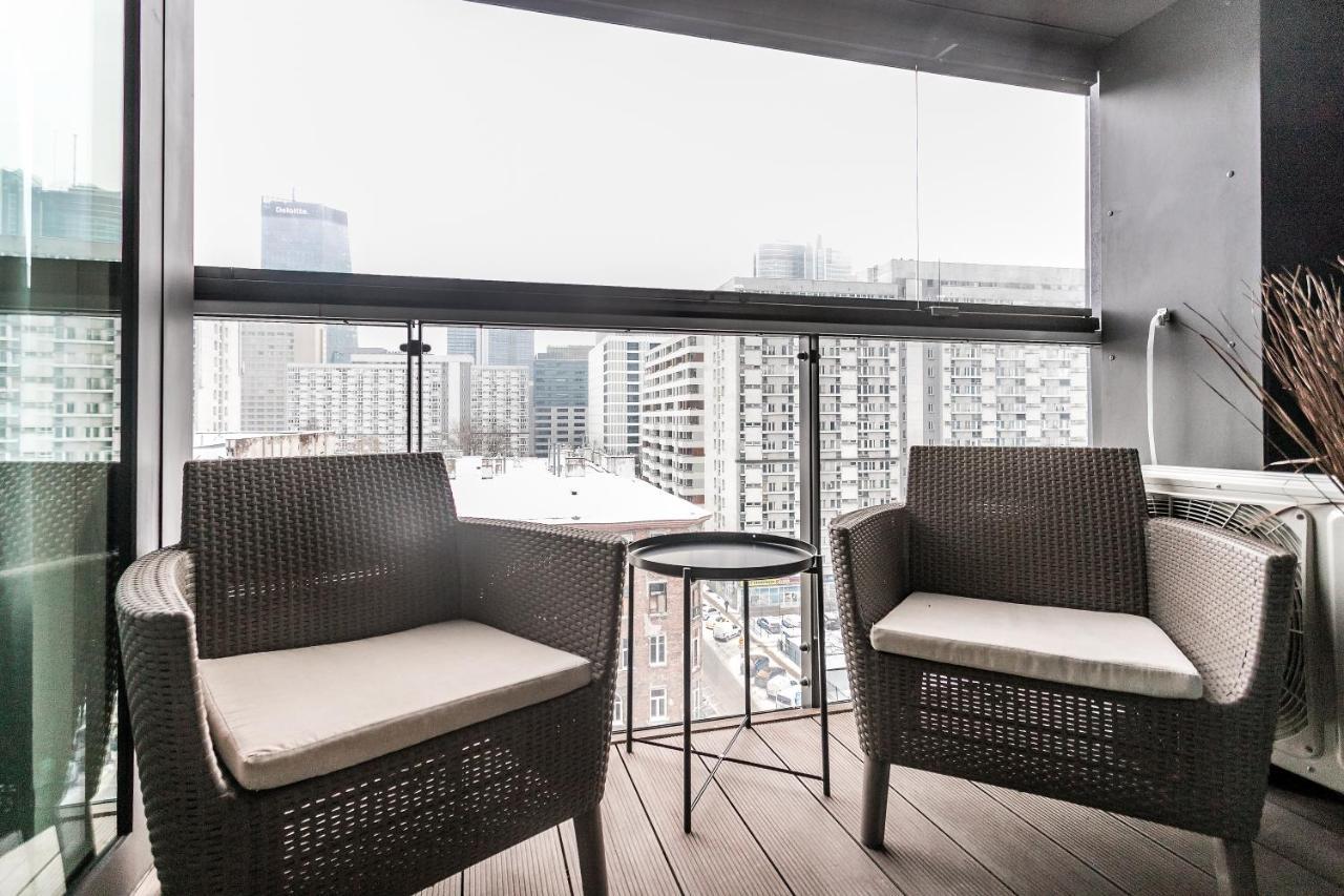 Mennica Residence Deluxe 华沙 外观 照片