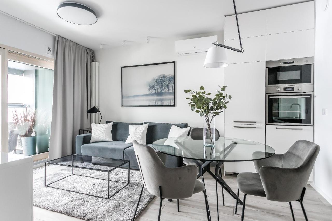 Mennica Residence Deluxe 华沙 外观 照片