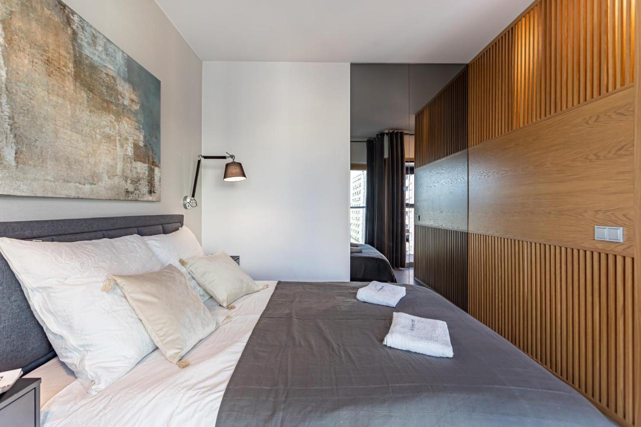 Mennica Residence Deluxe 华沙 外观 照片